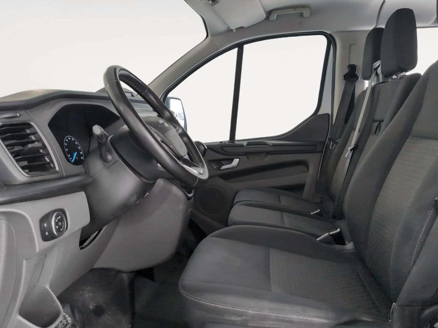 Ford Transit Custom Furgon 2.0 TDCi 320 L2 Trend - foto 11