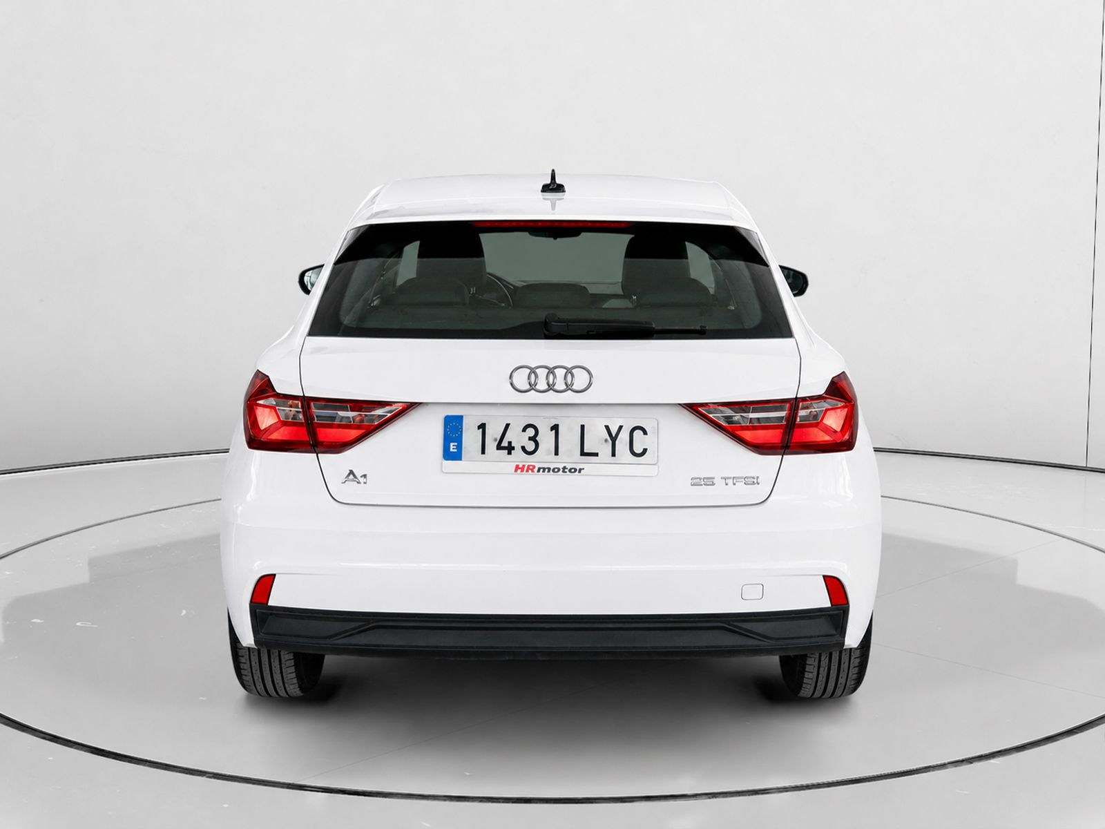 Audi A1 25 TFSI - foto 4