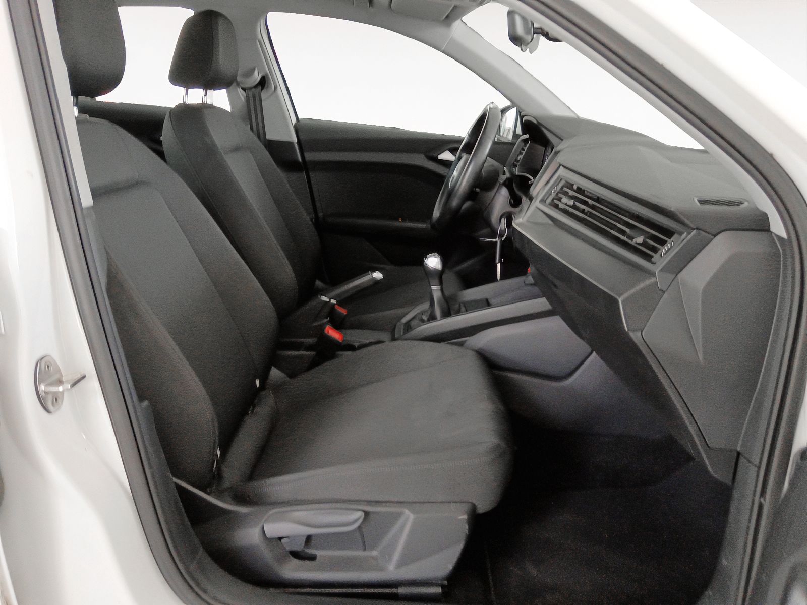 Audi A1 25 TFSI - foto 12