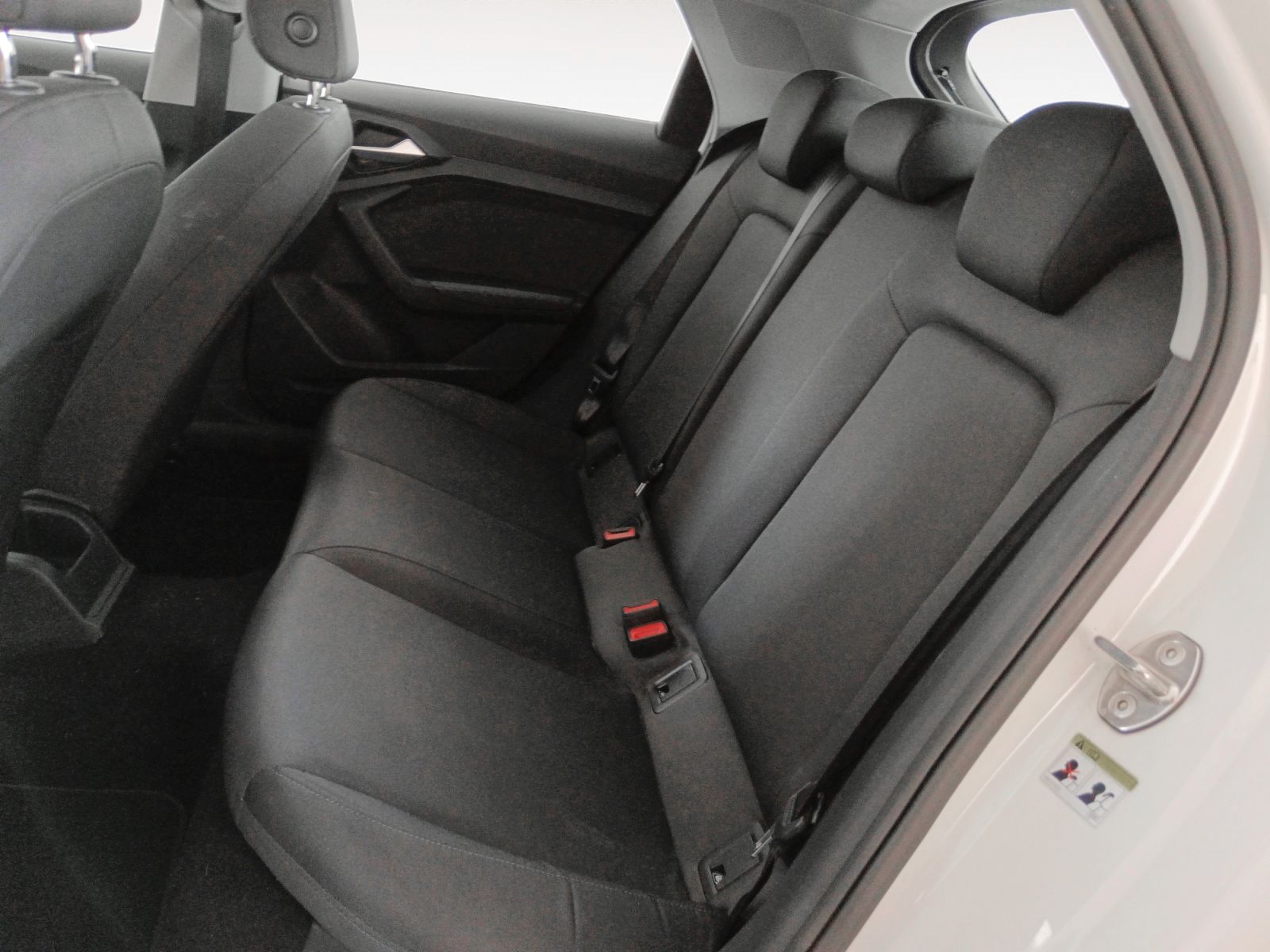 Audi A1 25 TFSI - foto 11