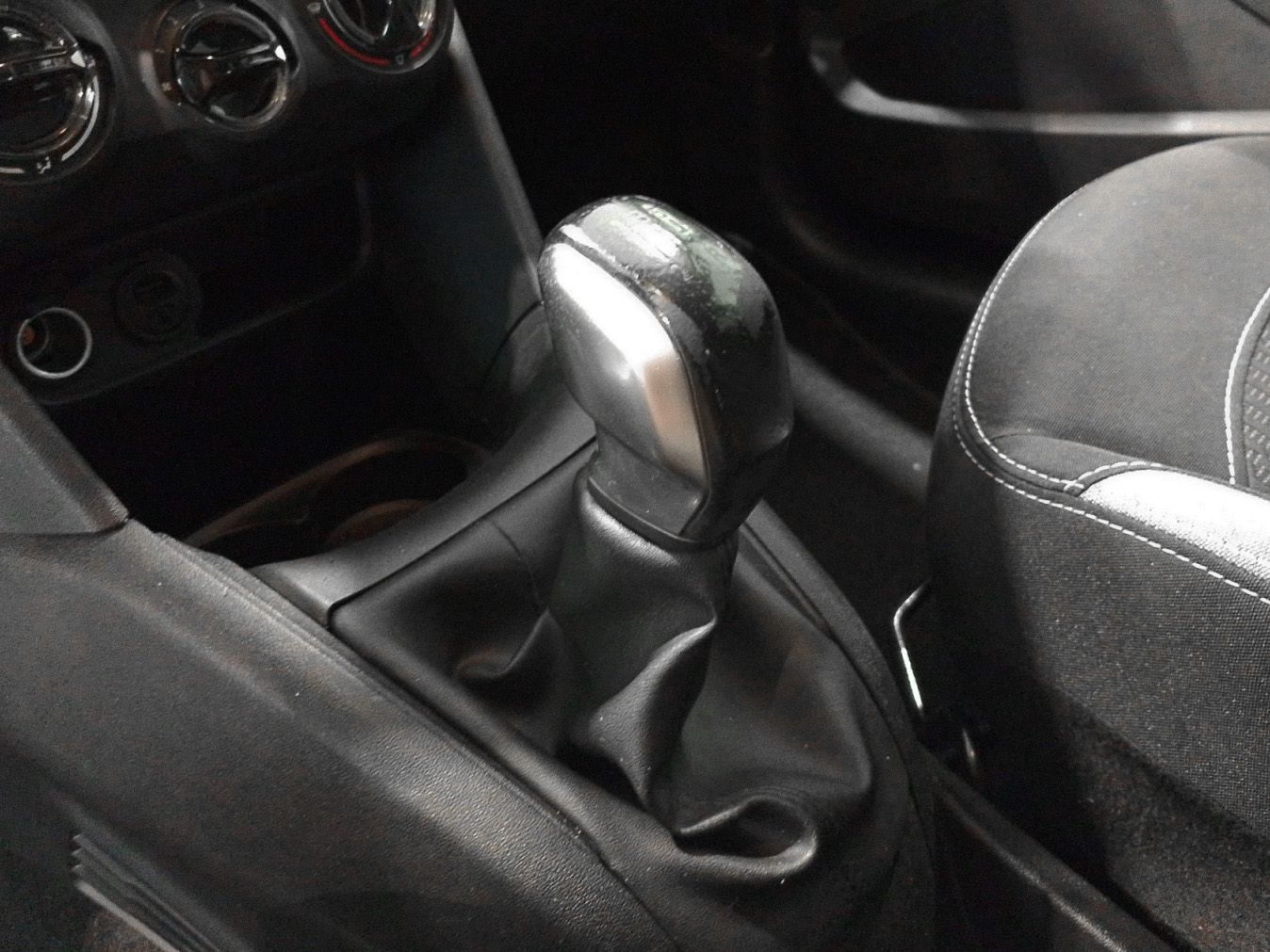 Peugeot 208 PureTech 82 Style - foto 15