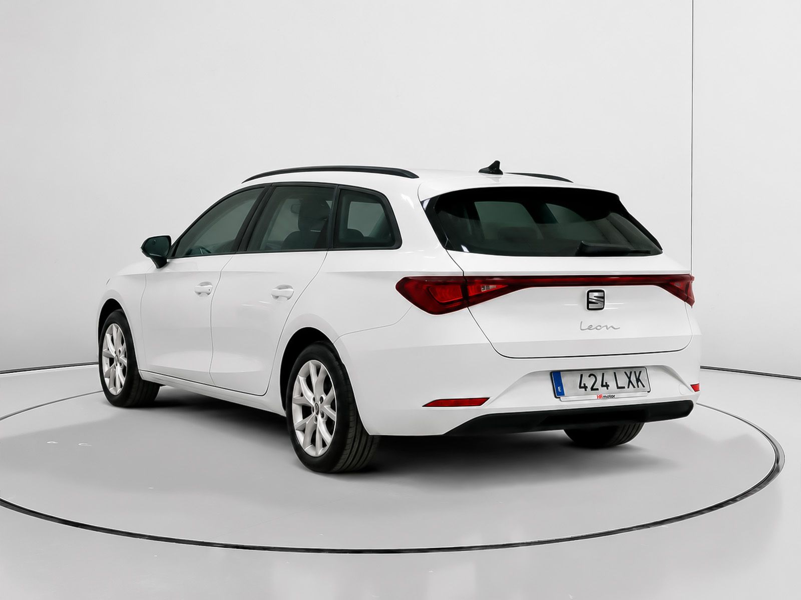 SEAT León 2.0 TDI Reference - foto 5