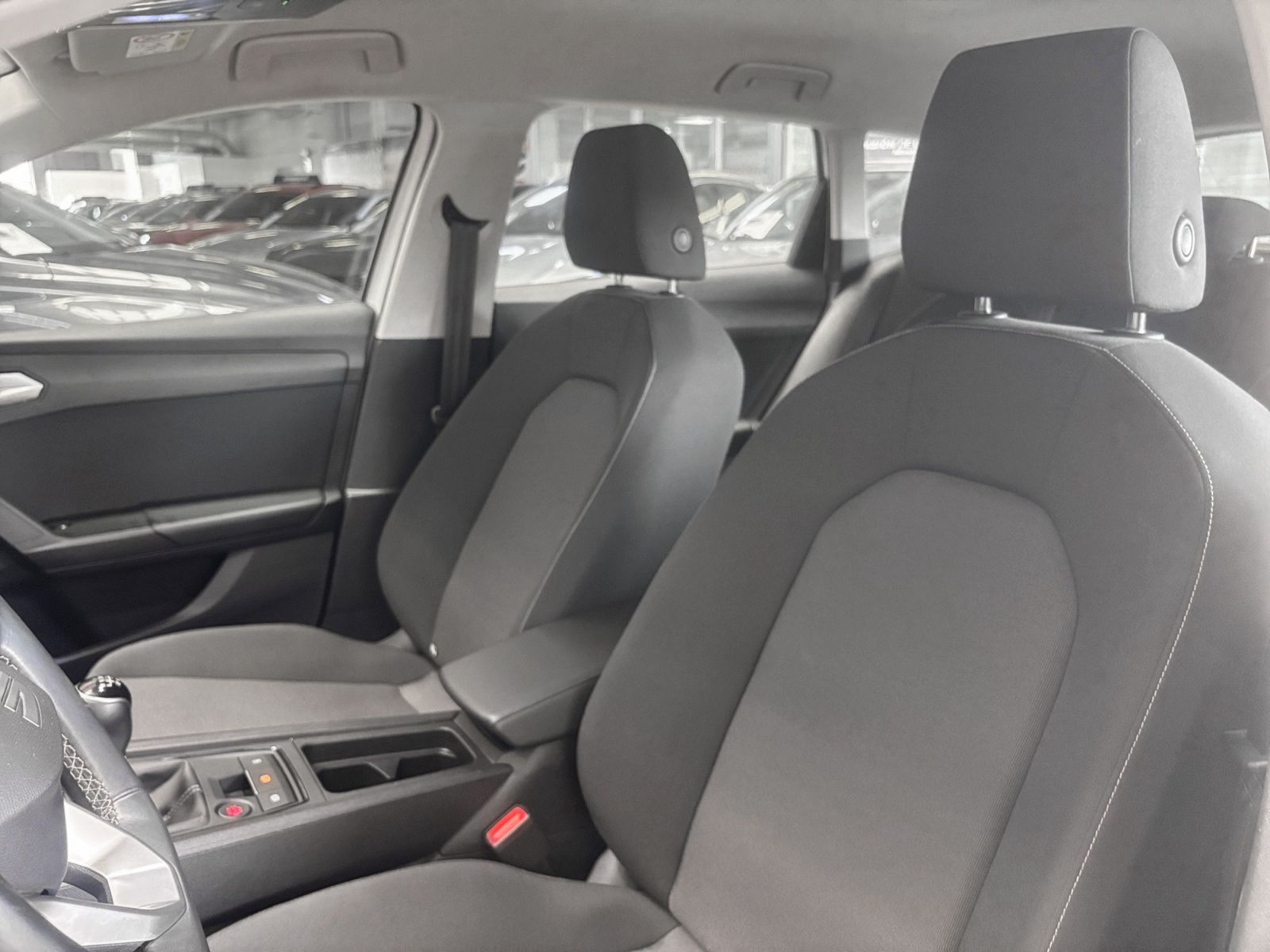 SEAT León 2.0 TDI Reference - foto 21