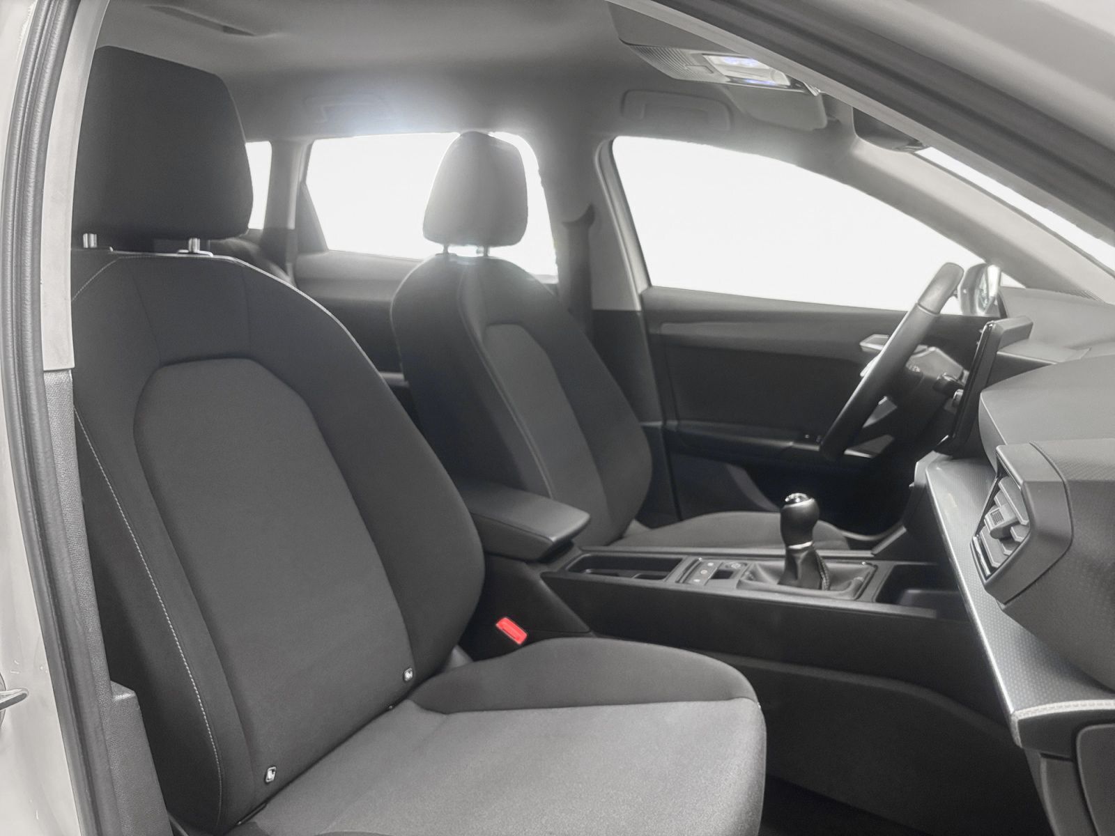 SEAT León 2.0 TDI Reference - foto 13