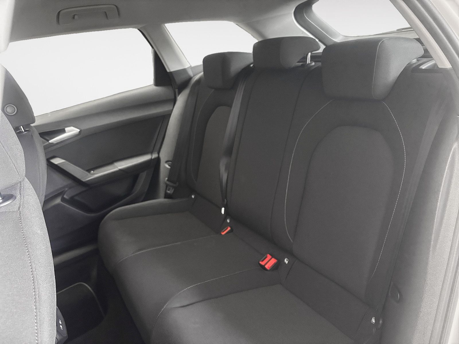 SEAT León 2.0 TDI Reference - foto 12