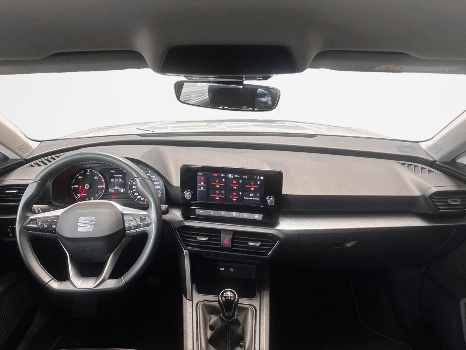 SEAT León 2.0 TDI Reference - foto 9