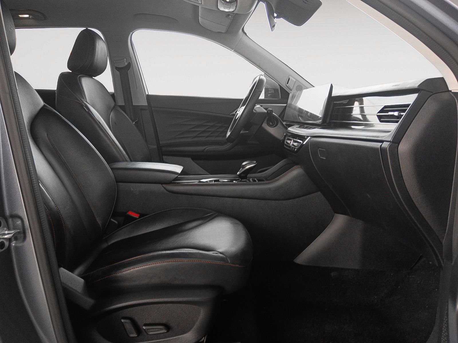MG HS 1.5 T-GDi Luxury DCT - foto 12