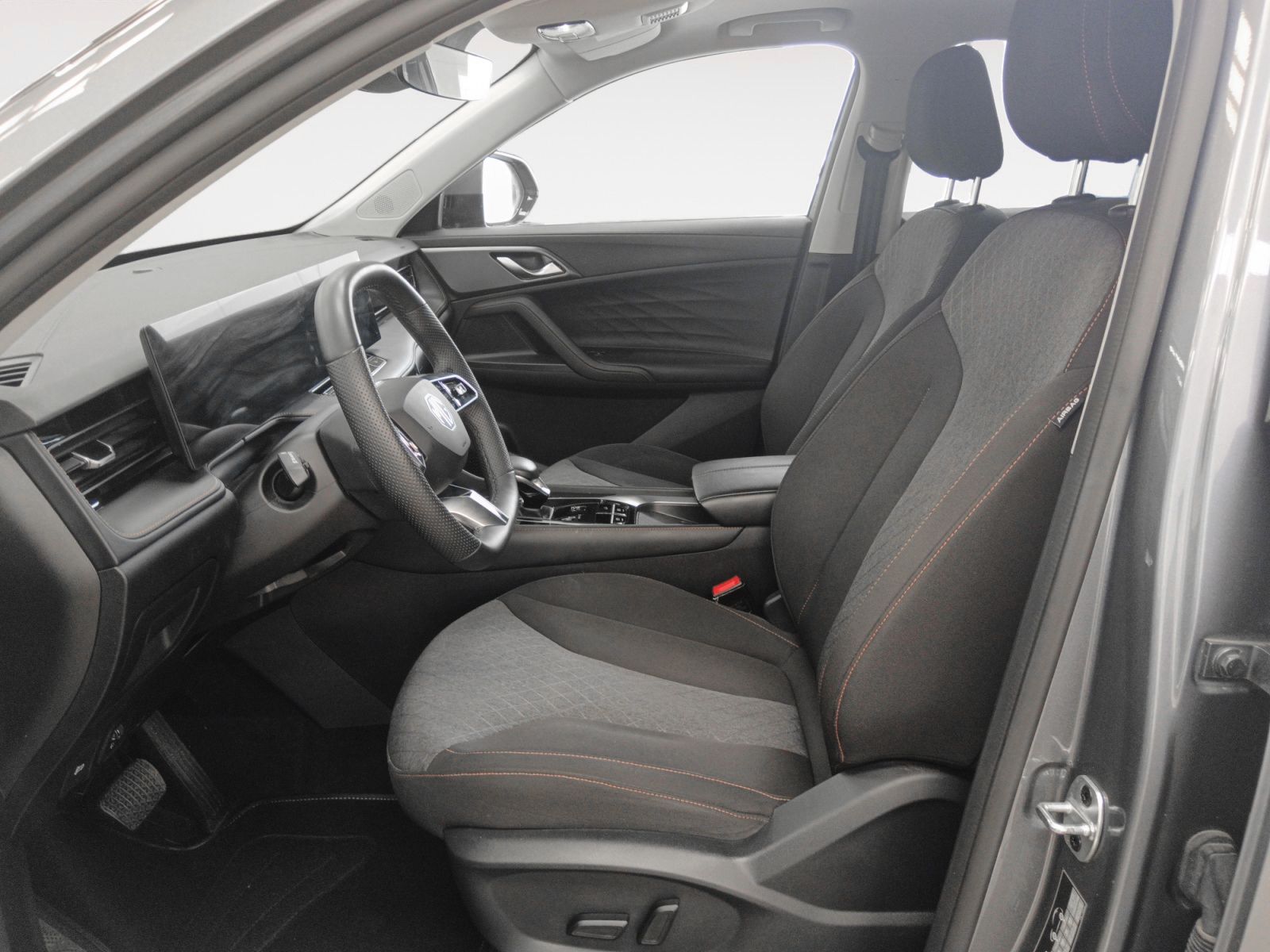 MG HS 1.5 T-GDi Comfort DCT - foto 10