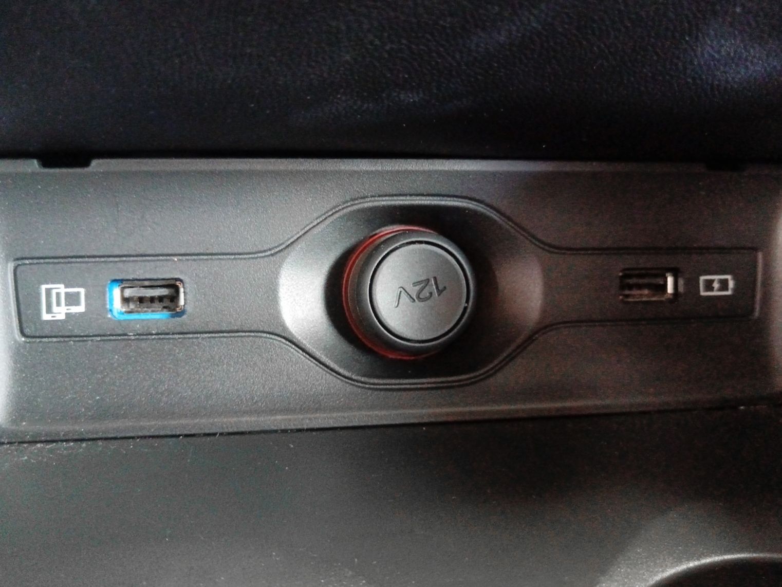MG HS 1.5 T-GDi Comfort DCT - foto 22