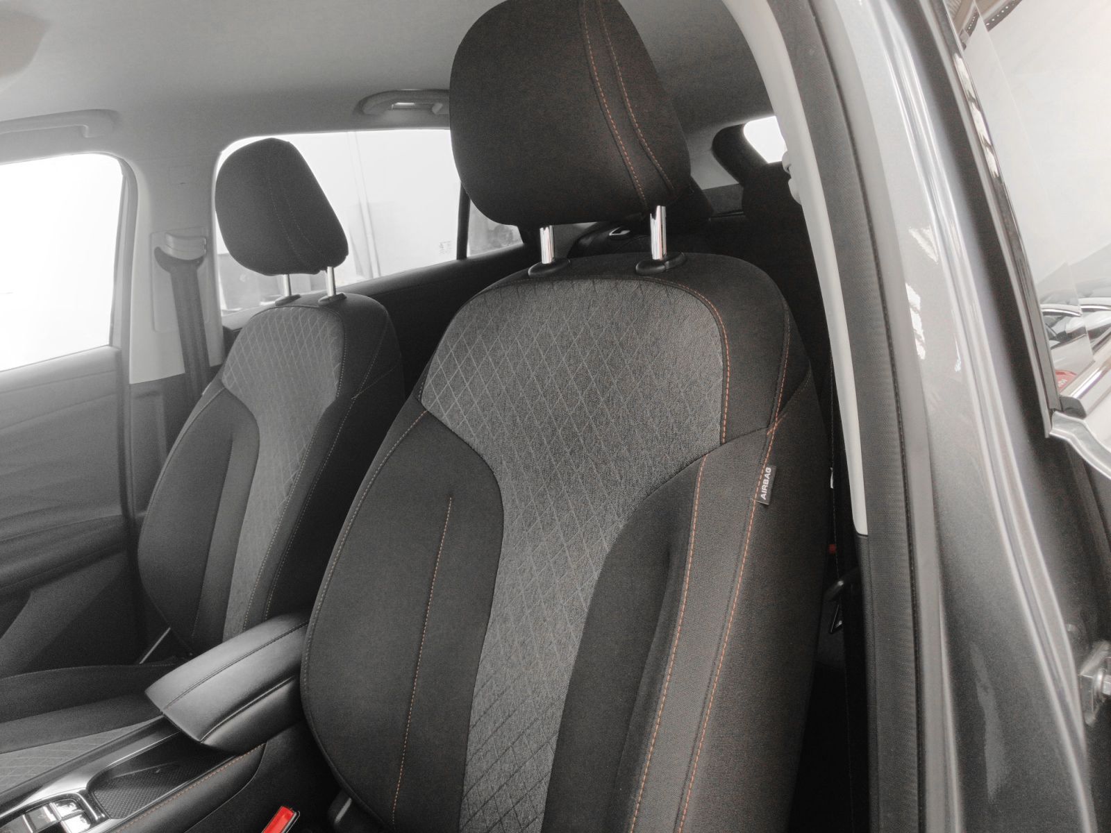 MG HS 1.5 T-GDi Comfort DCT - foto 23