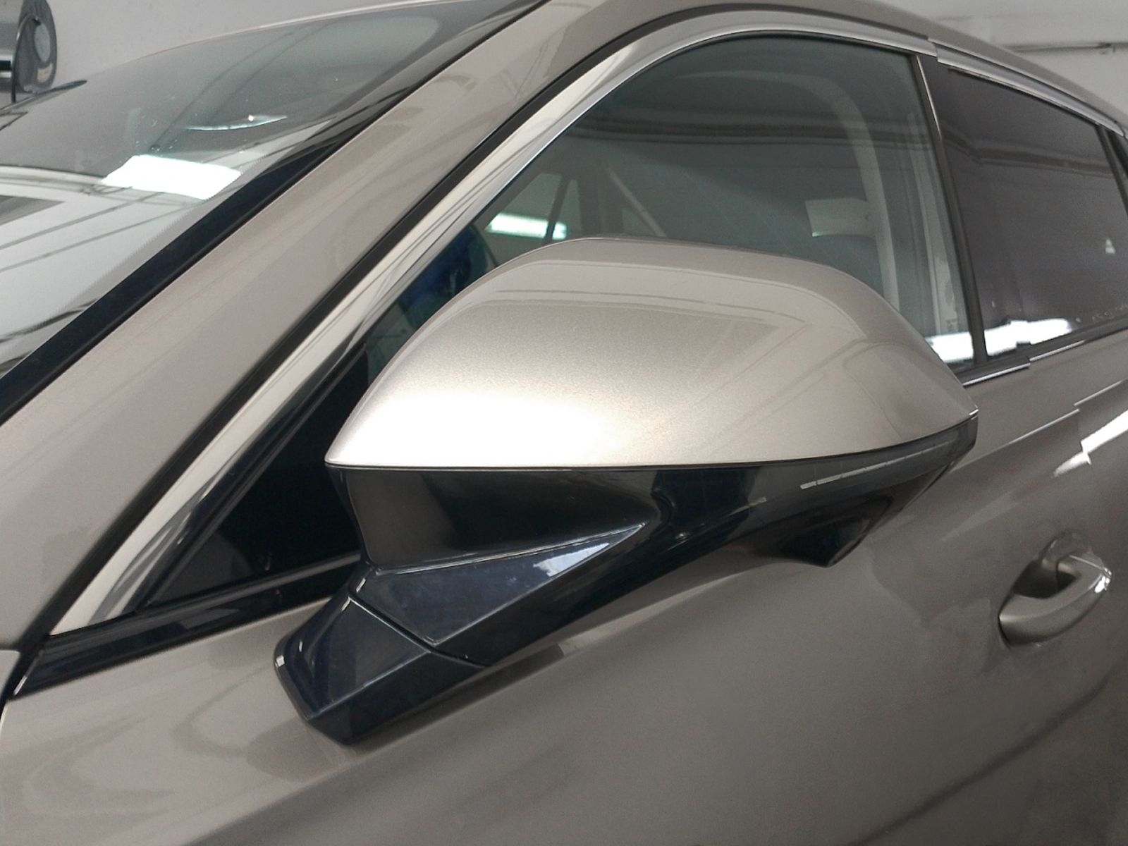 MG HS 1.5 T-GDi Comfort DCT - foto 23