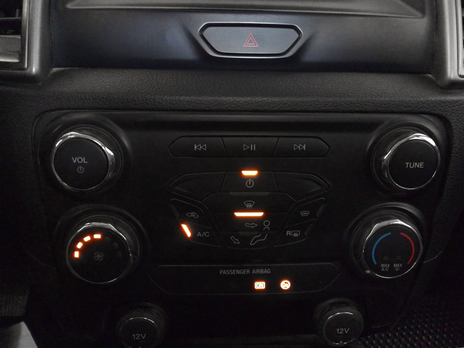 Ford Ranger Pickup 2.0 EcoBlue Doble Cabina Limited 4x4 - foto 20