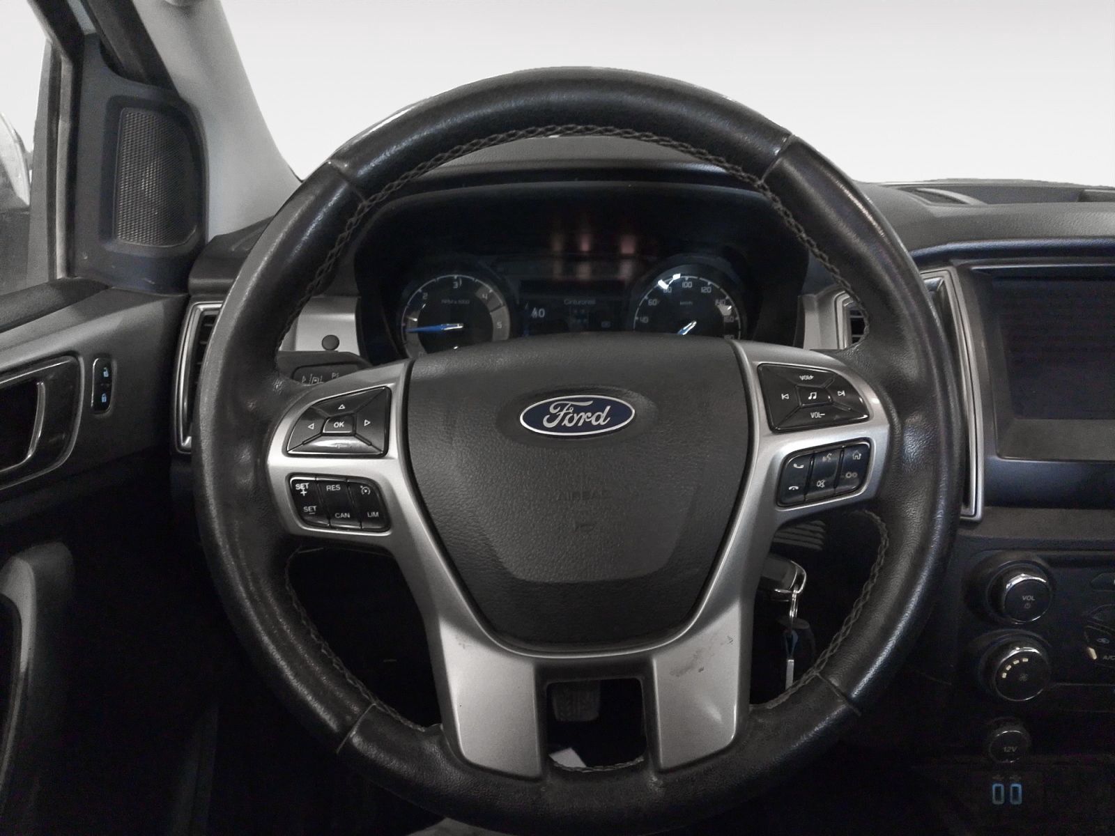 Ford Ranger Pickup 2.0 EcoBlue Doble Cabina Limited 4x4 - foto 10