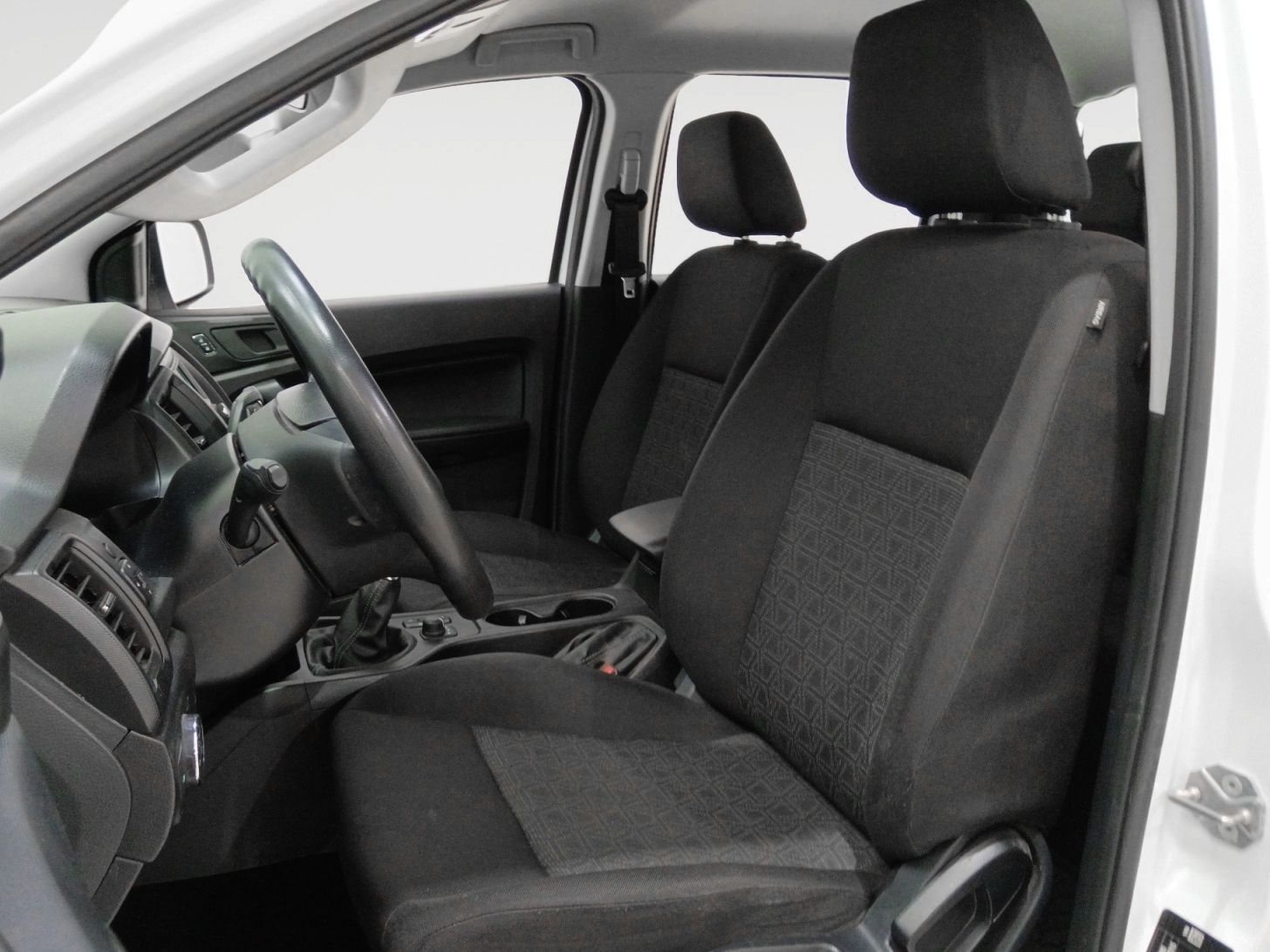 Ford Ranger Pickup 2.0 EcoBlue Doble Cabina XL 4x4 - foto 10