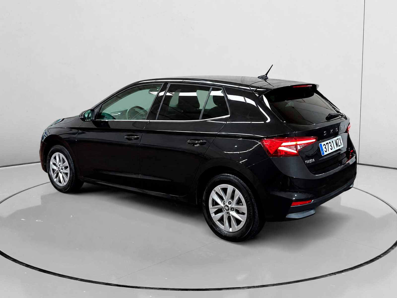 Škoda Fabia 1.0 TSI Selection - foto 5