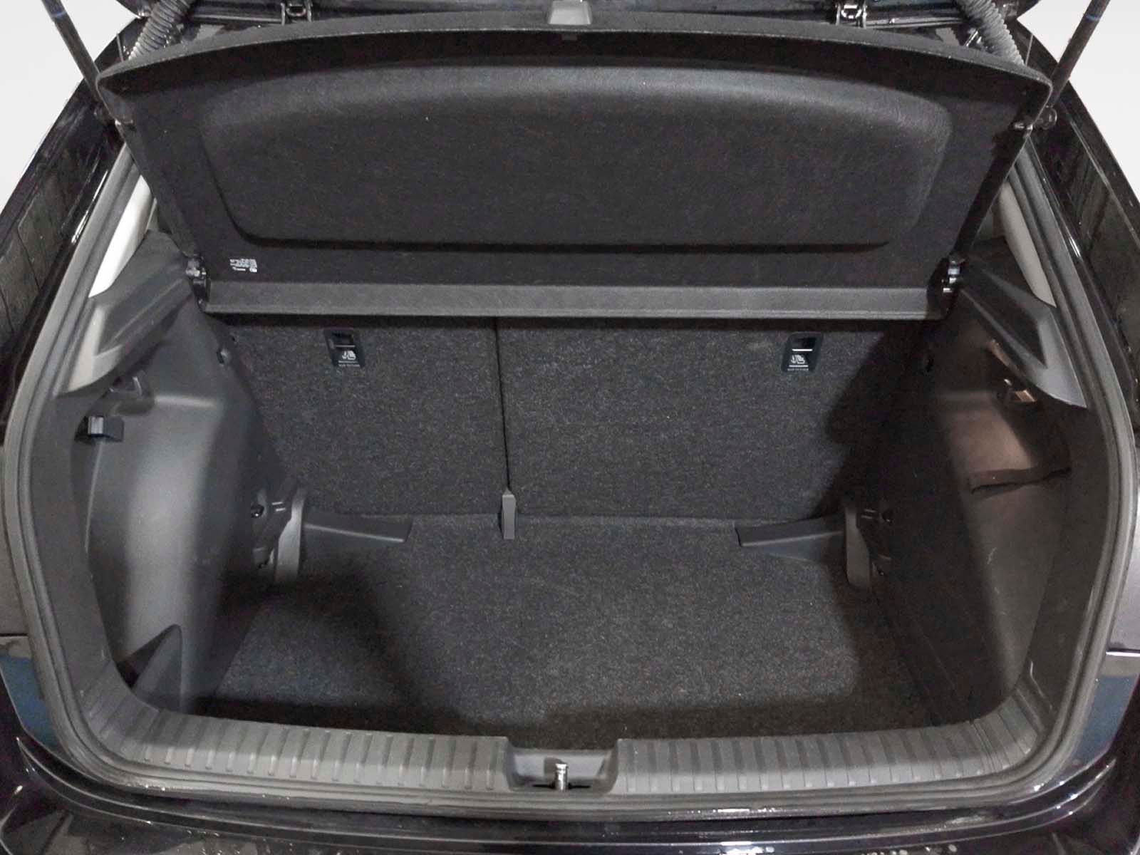 Škoda Fabia 1.0 TSI Selection - foto 13