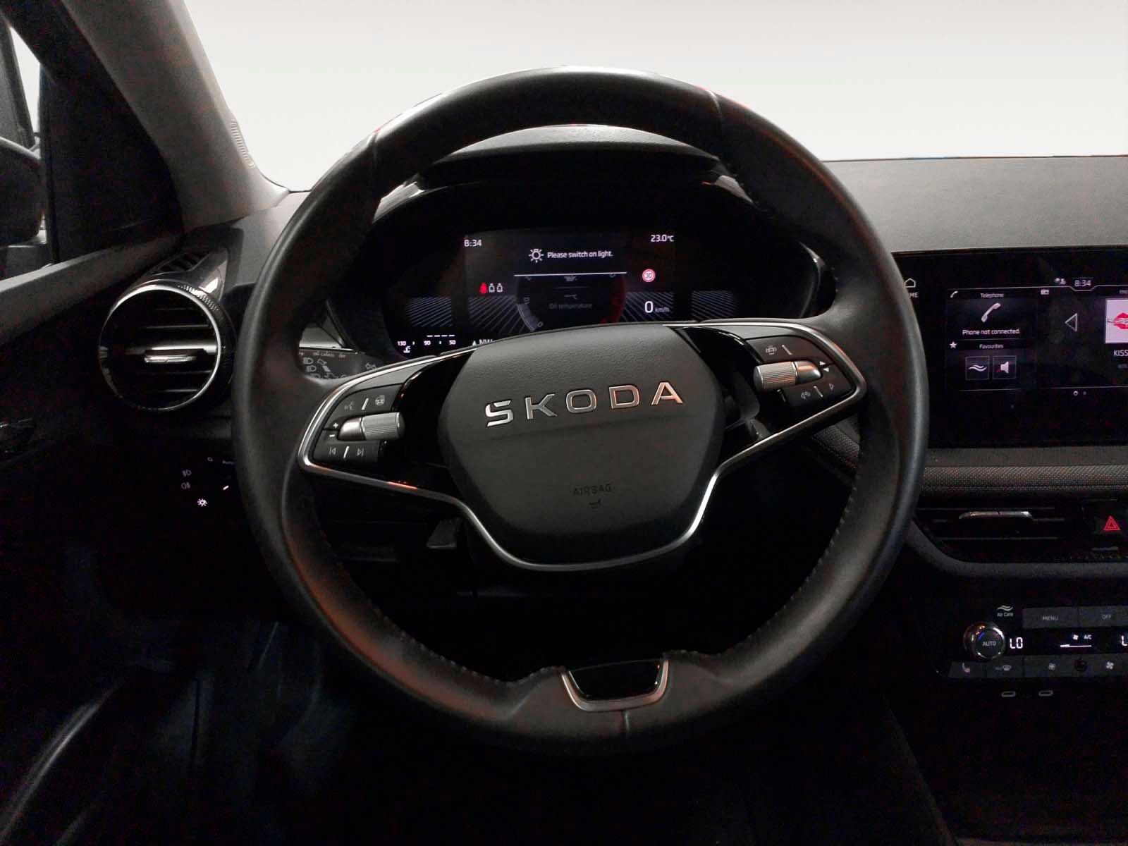 Škoda Fabia 1.0 TSI Selection - foto 9