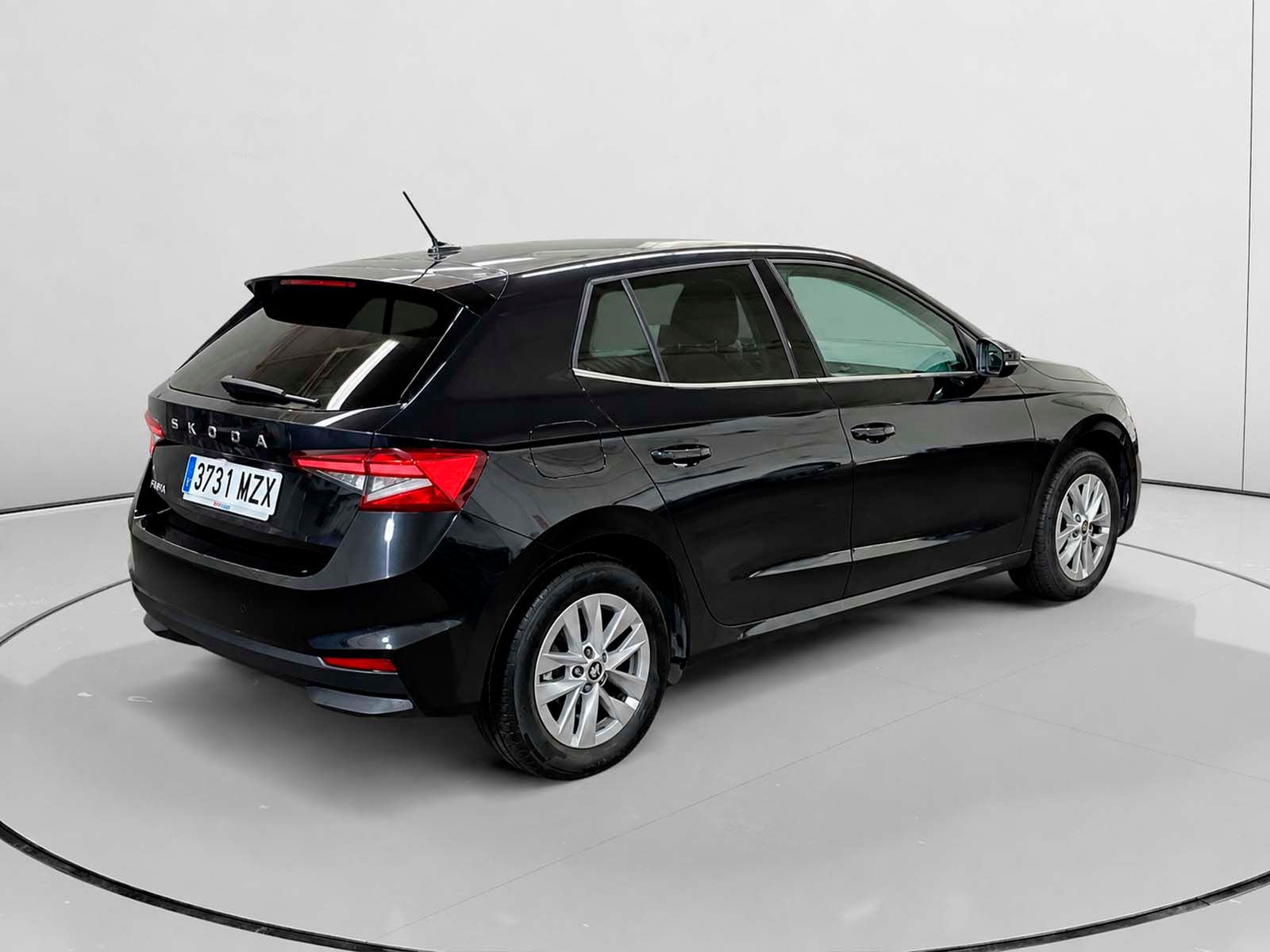 Škoda Fabia 1.0 TSI Selection - foto 3
