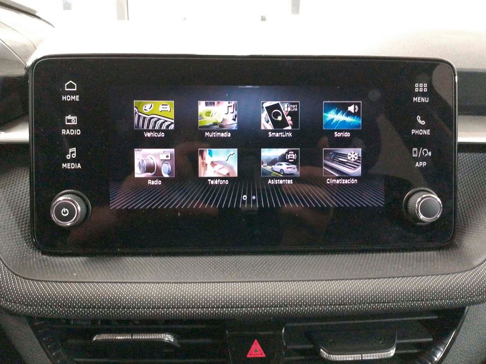 Škoda Fabia 1.0 TSI Selection - foto 16