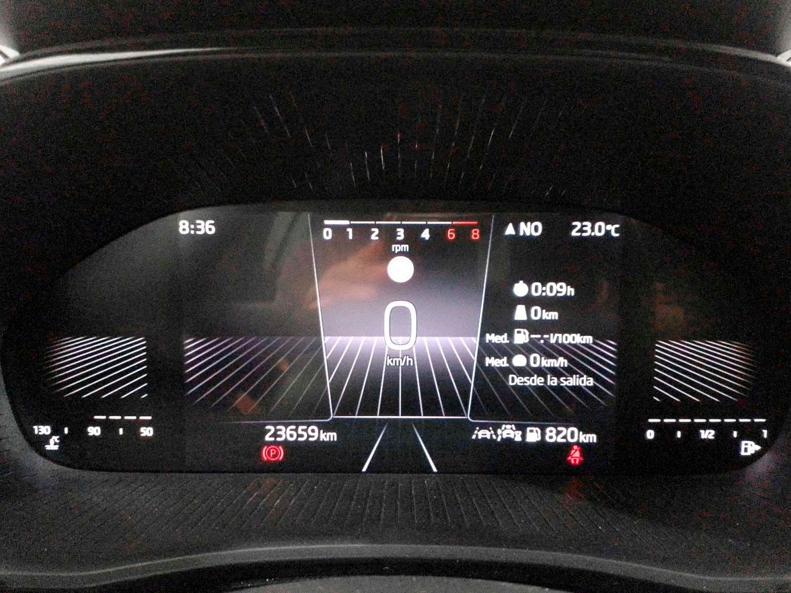 Škoda Fabia 1.0 TSI Selection - foto 15