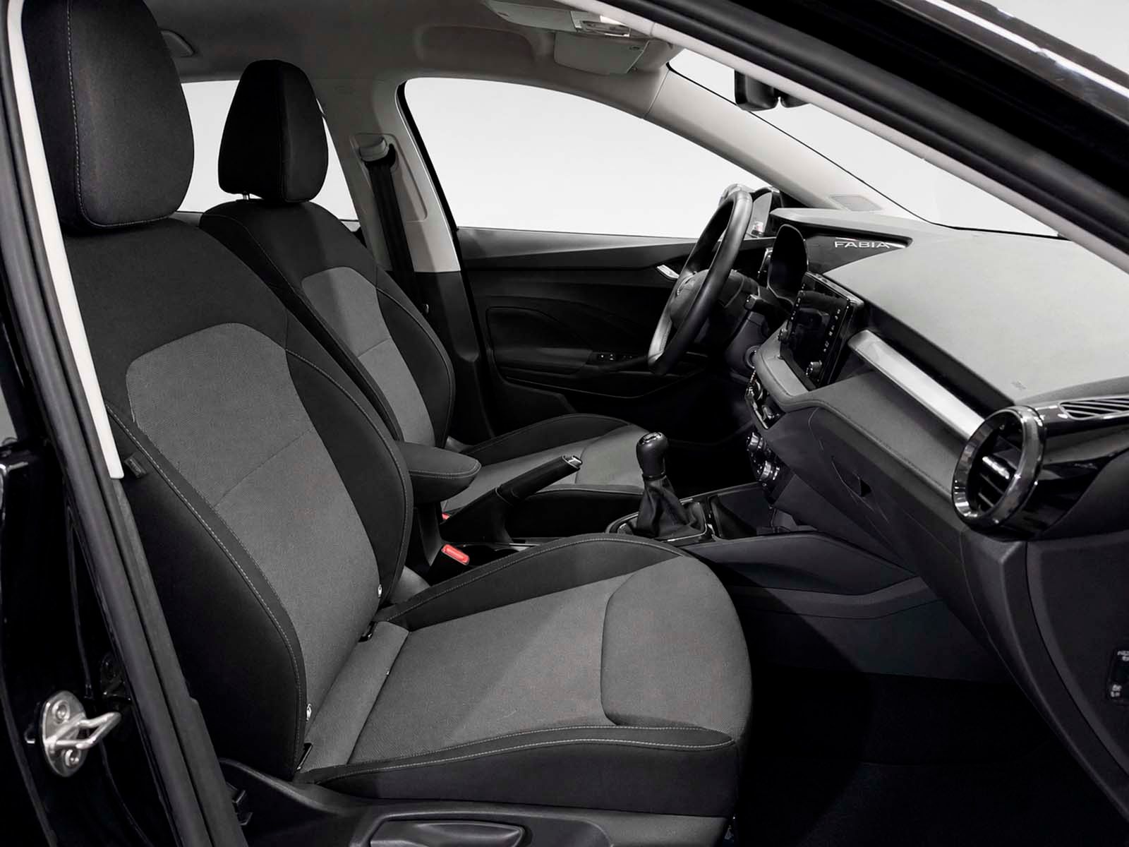 Škoda Fabia 1.0 TSI Selection - foto 12