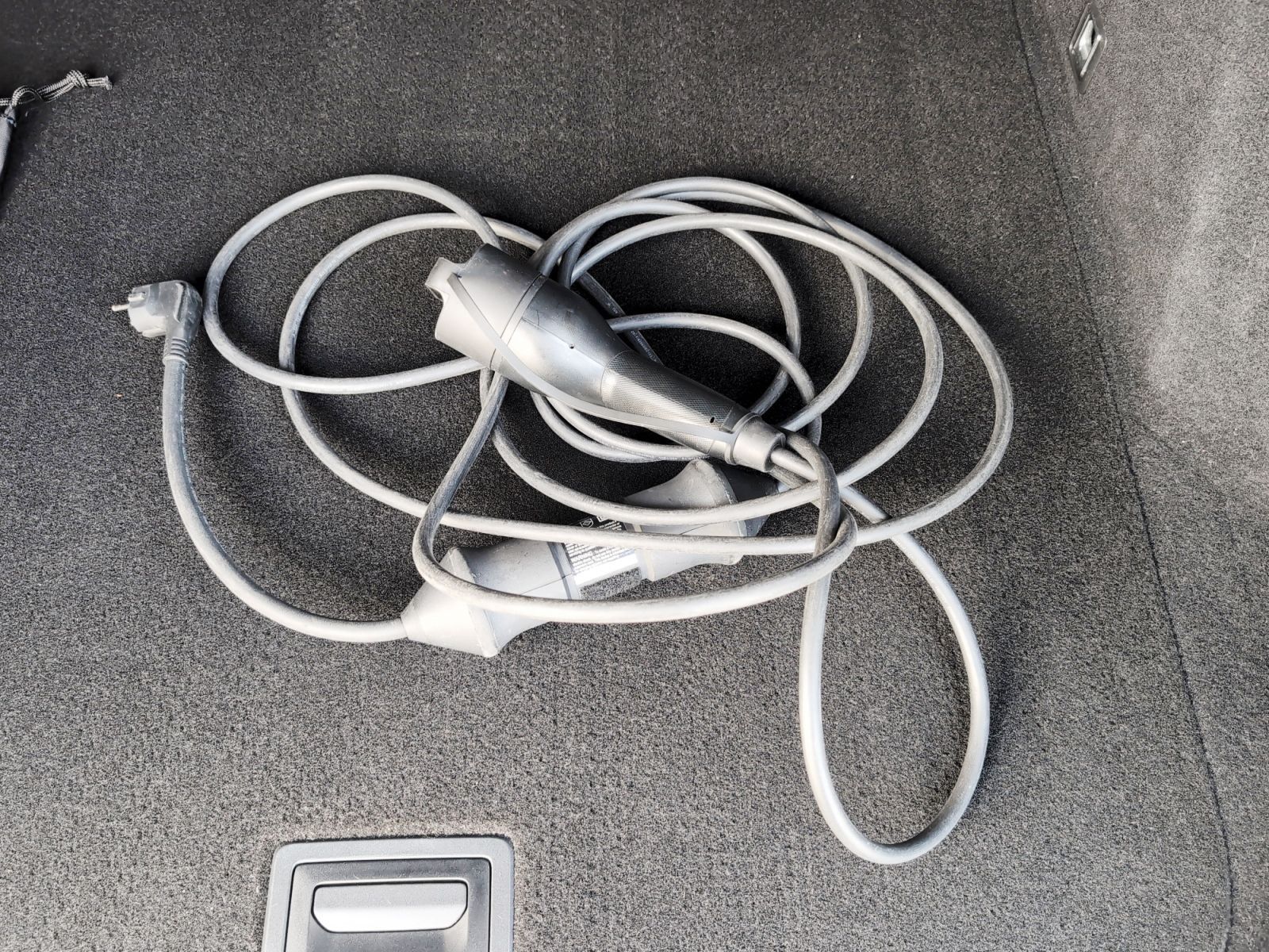 Lynk & Co 01 1.5 PHEV - foto 15