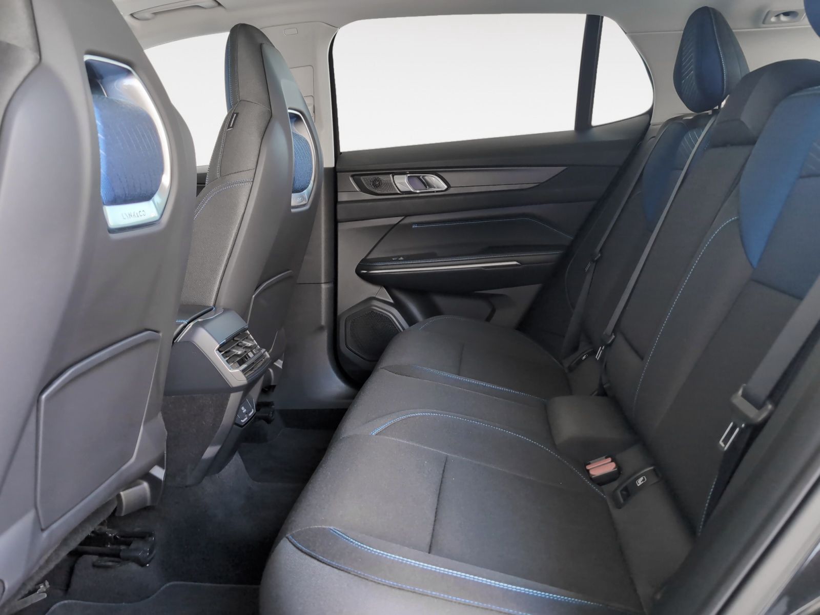 Lynk & Co 01 1.5 PHEV - foto 11