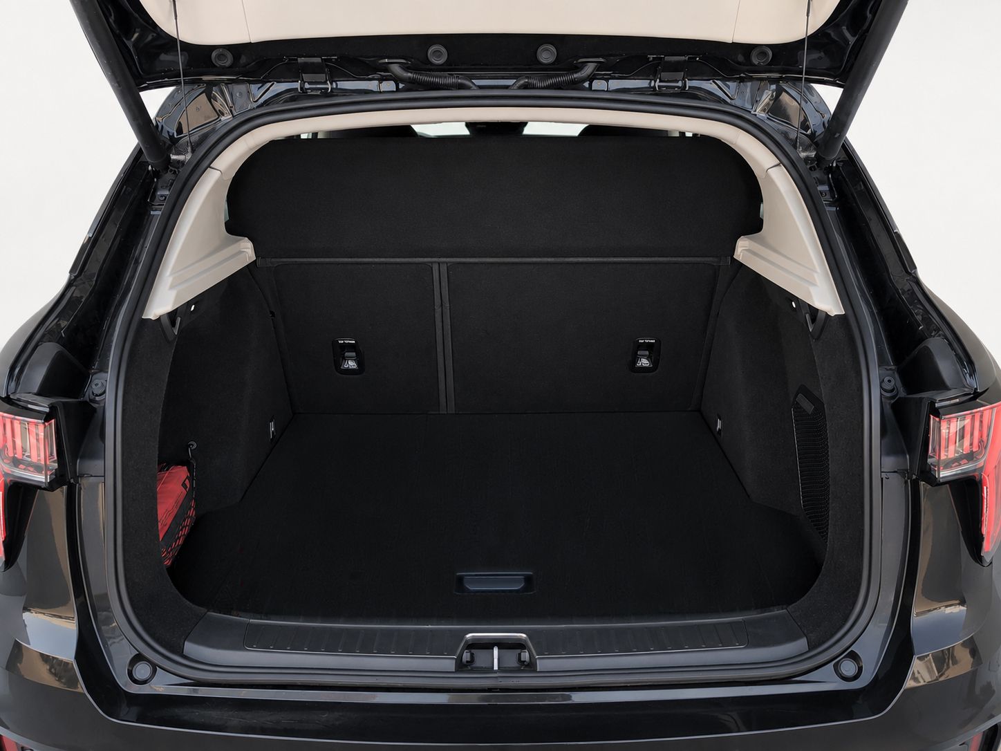 Lynk & Co 01 1.5 PHEV - foto 14