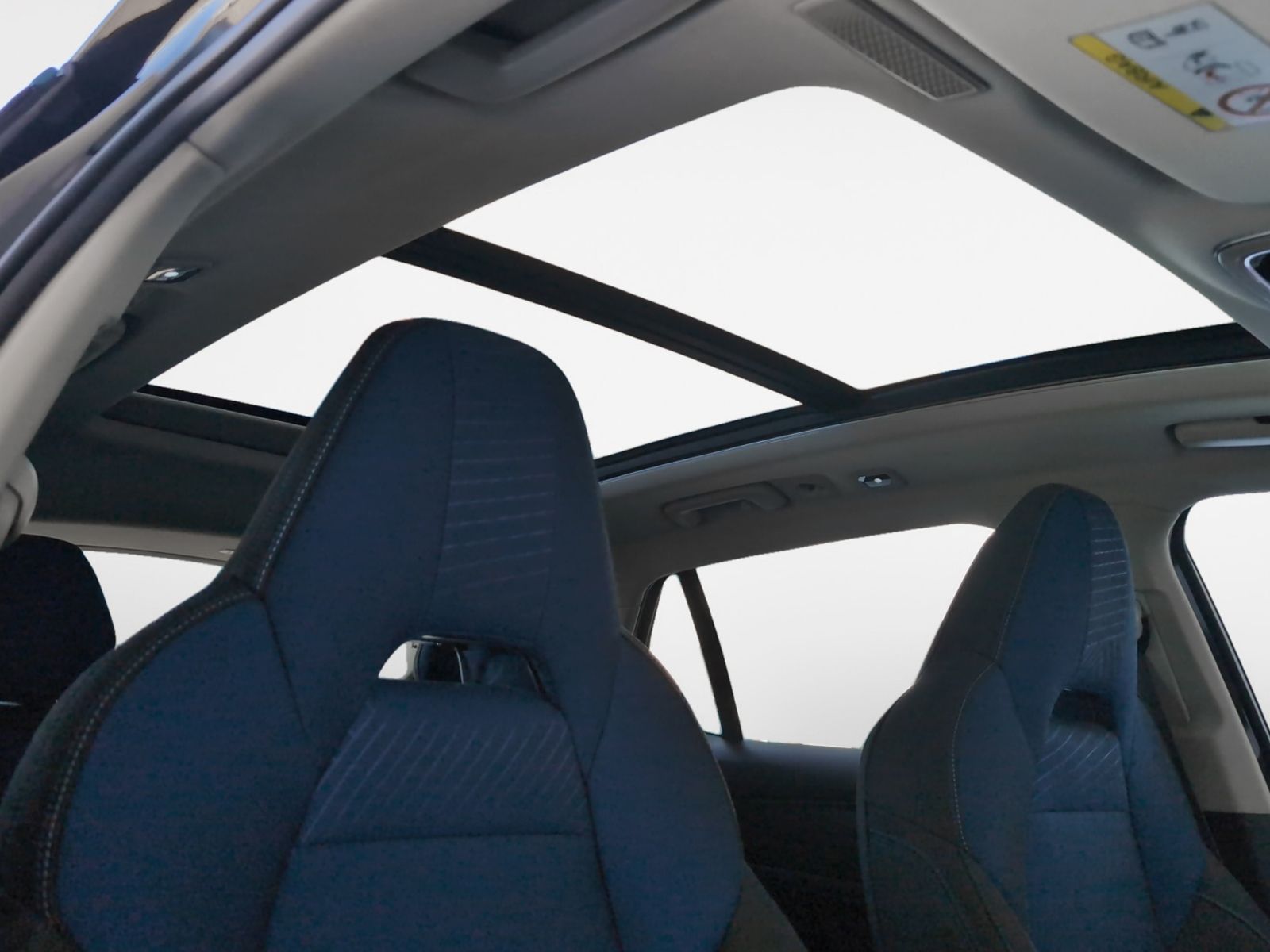 Lynk & Co 01 1.5 PHEV - foto 13