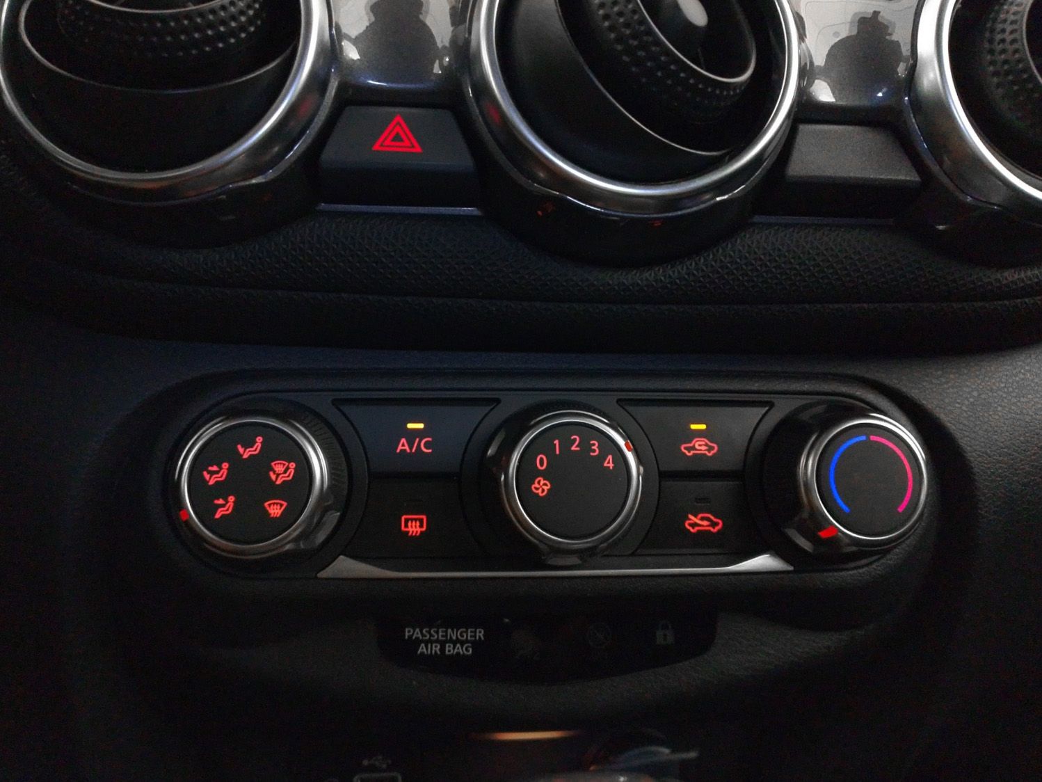 Nissan Juke DIG-T Acenta DCT - foto 20