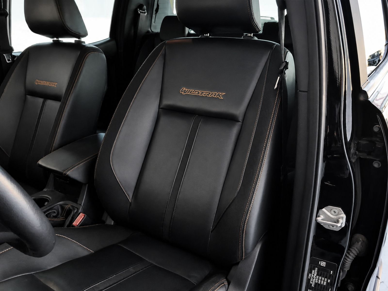 Ford Ranger Pickup 2.0 EcoBlue Doble Cabina Wildtrack 4x4 - foto 23