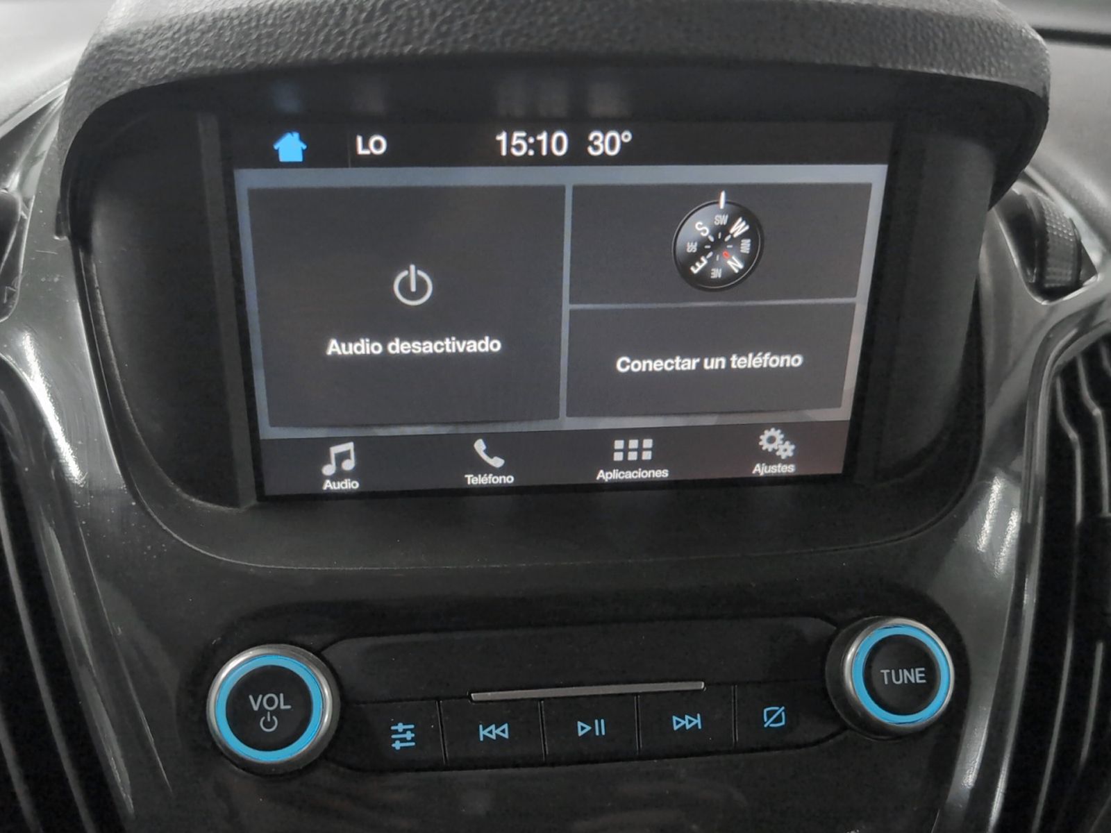 Ford Tourneo Courier 1.0 EcoBoost Titanium - foto 17