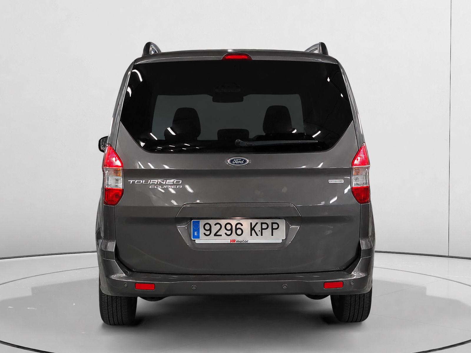 Ford Tourneo Courier 1.0 EcoBoost Titanium - foto 4