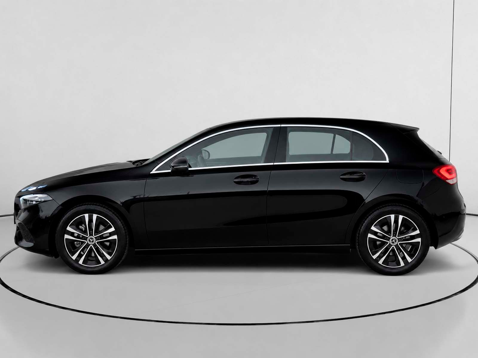 Mercedes-Benz Clase A 180 - foto 6