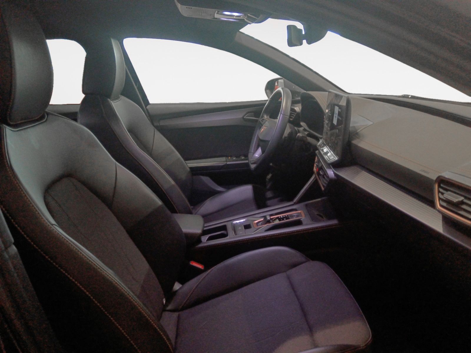 Cupra León 1.5 eTSI DSG - foto 12