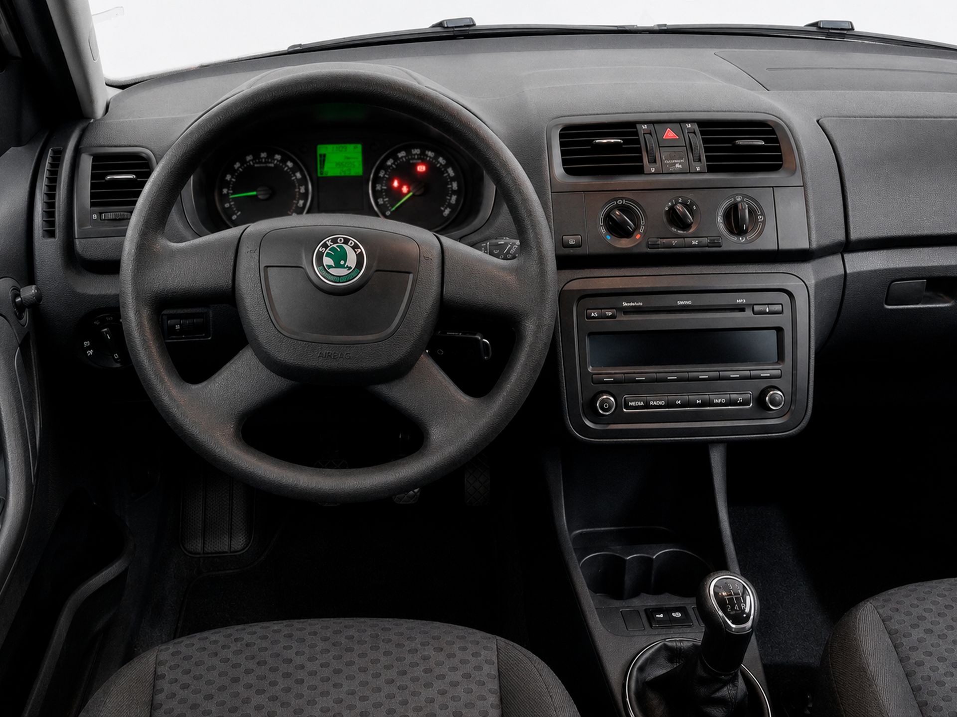 Škoda Fabia 1.6 TDI Young - foto 7