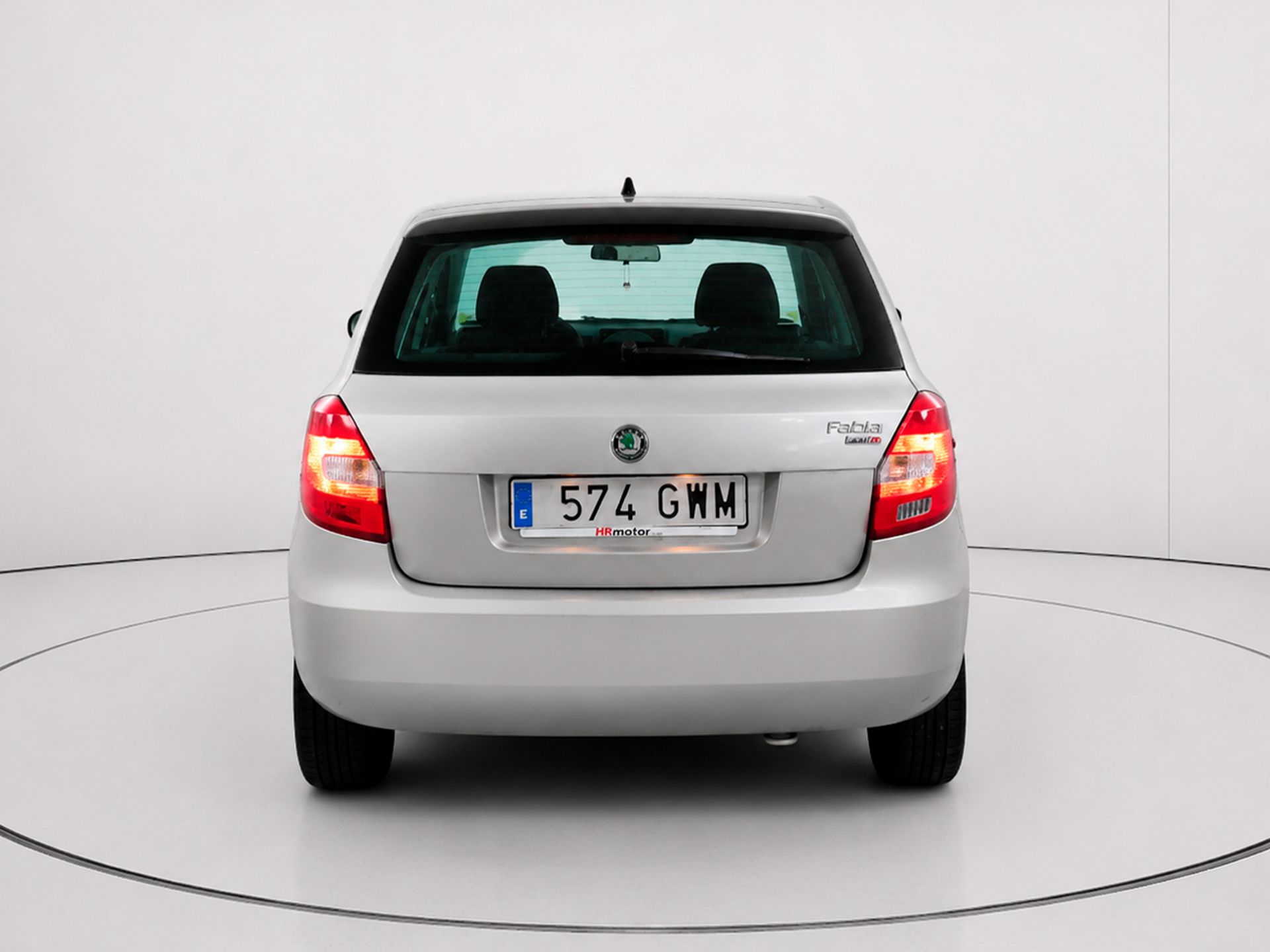 Škoda Fabia 1.6 TDI Young - foto 3