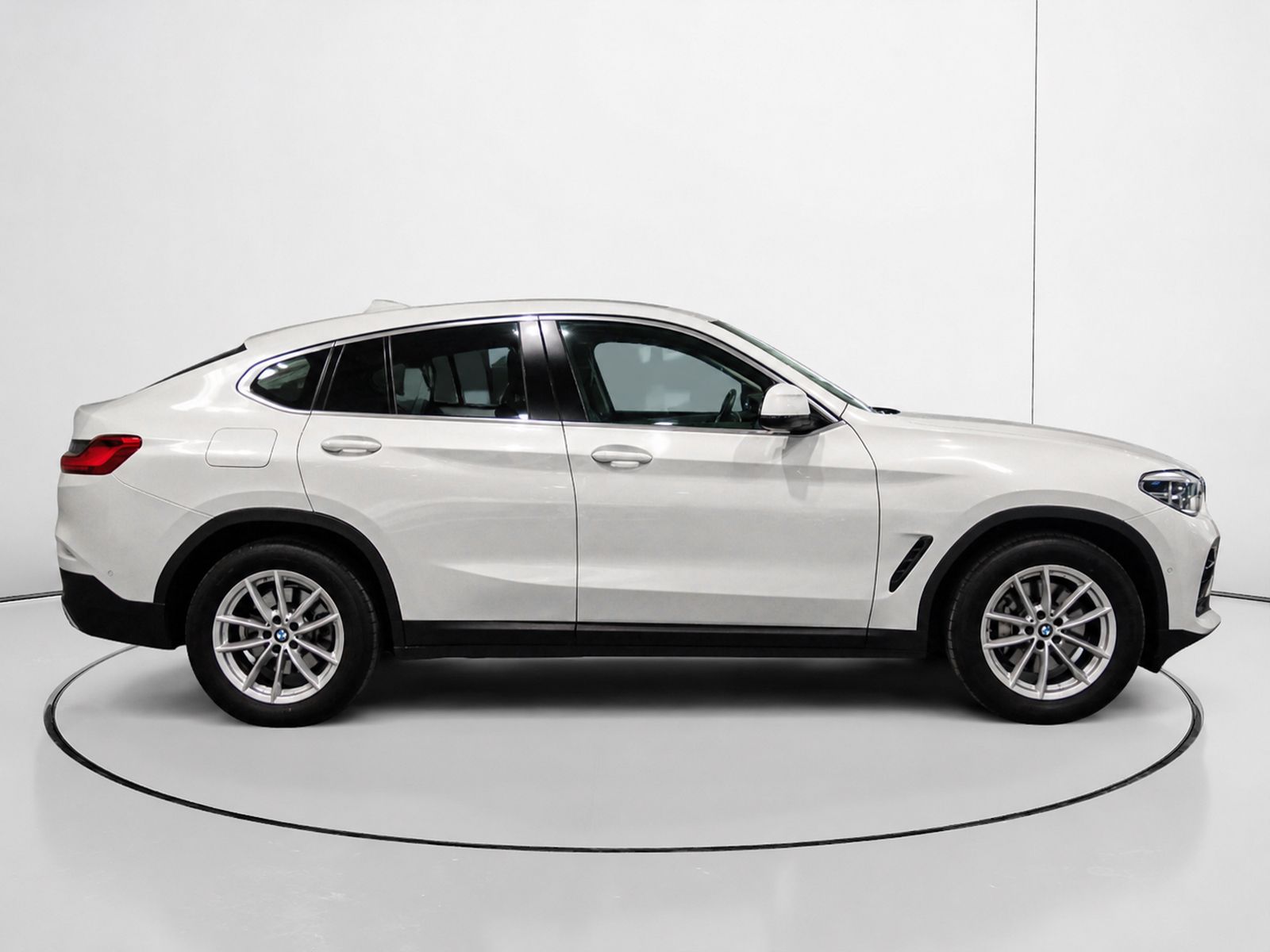 BMW X4 xDrive30d - foto 2
