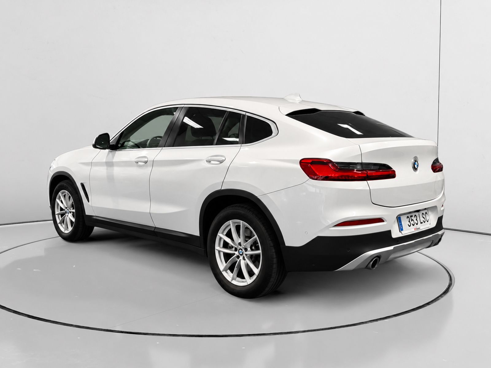BMW X4 xDrive30d - foto 5