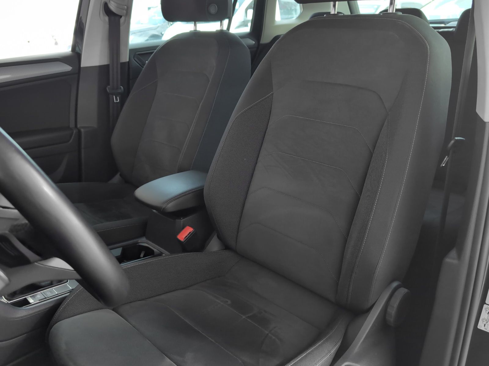 Volkswagen Tiguan Life 1.4 TSI eHybrid DSG - foto 23