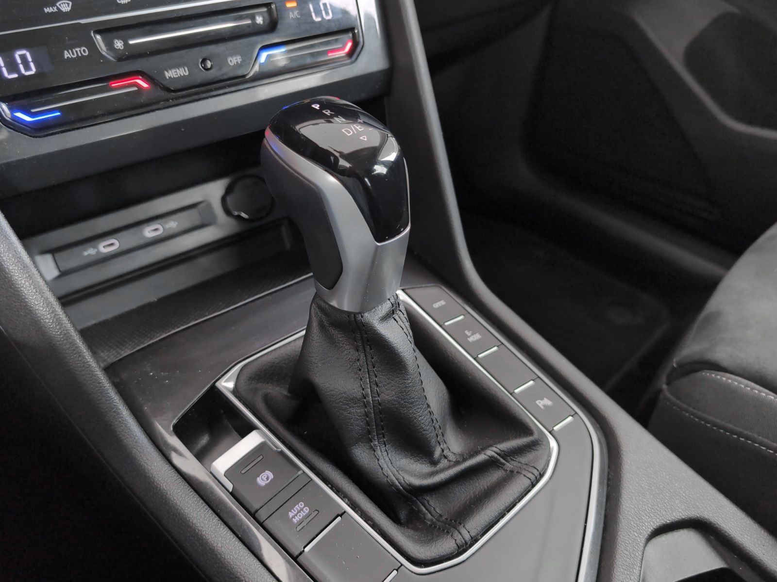 Volkswagen Tiguan Life 1.4 TSI eHybrid DSG - foto 15