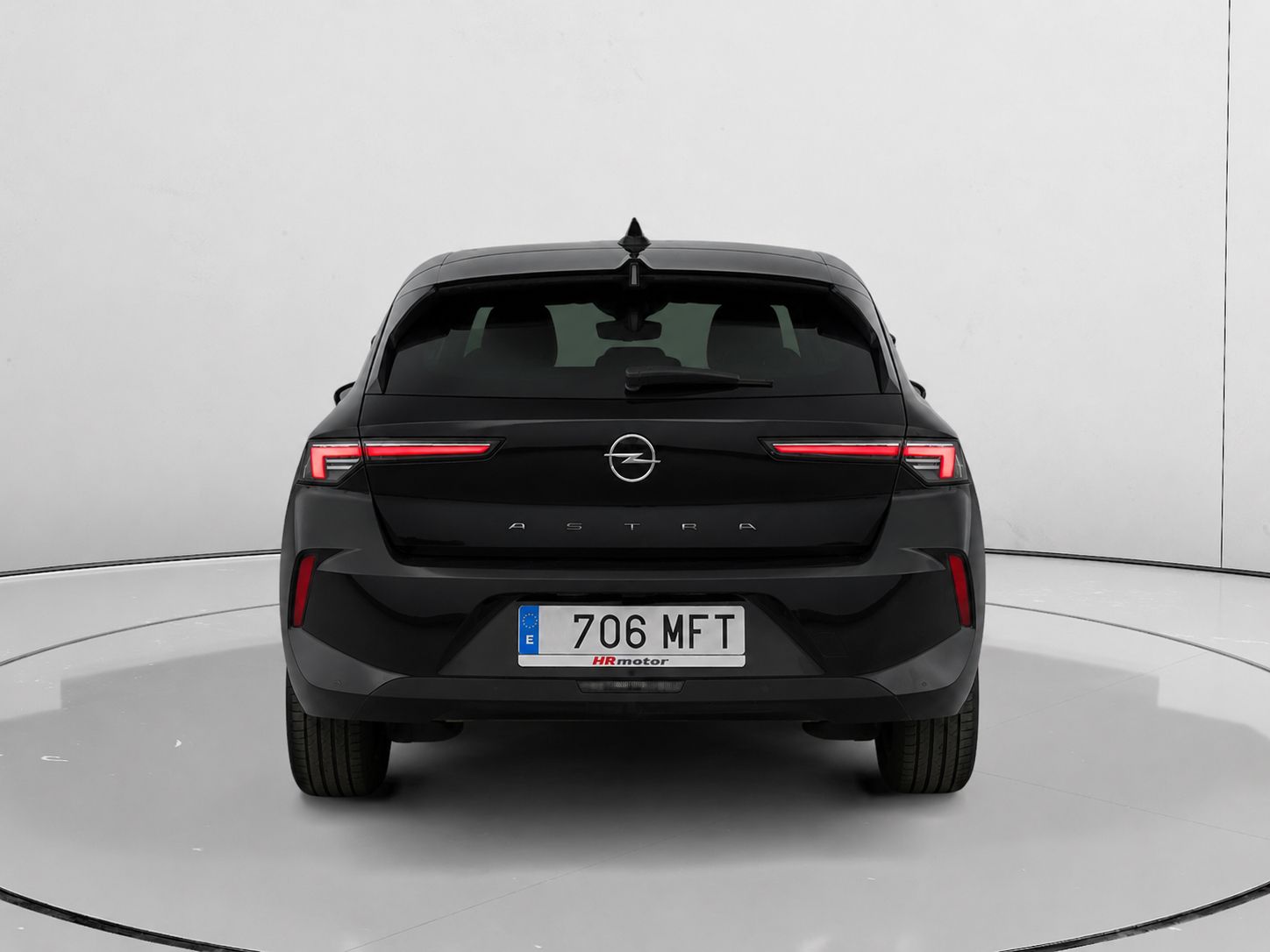 Opel Astra 1.2 Turbo XHT Edition - foto 4