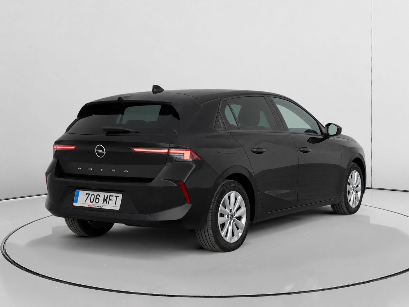 Opel Astra 1.2 Turbo XHT Edition - foto 3