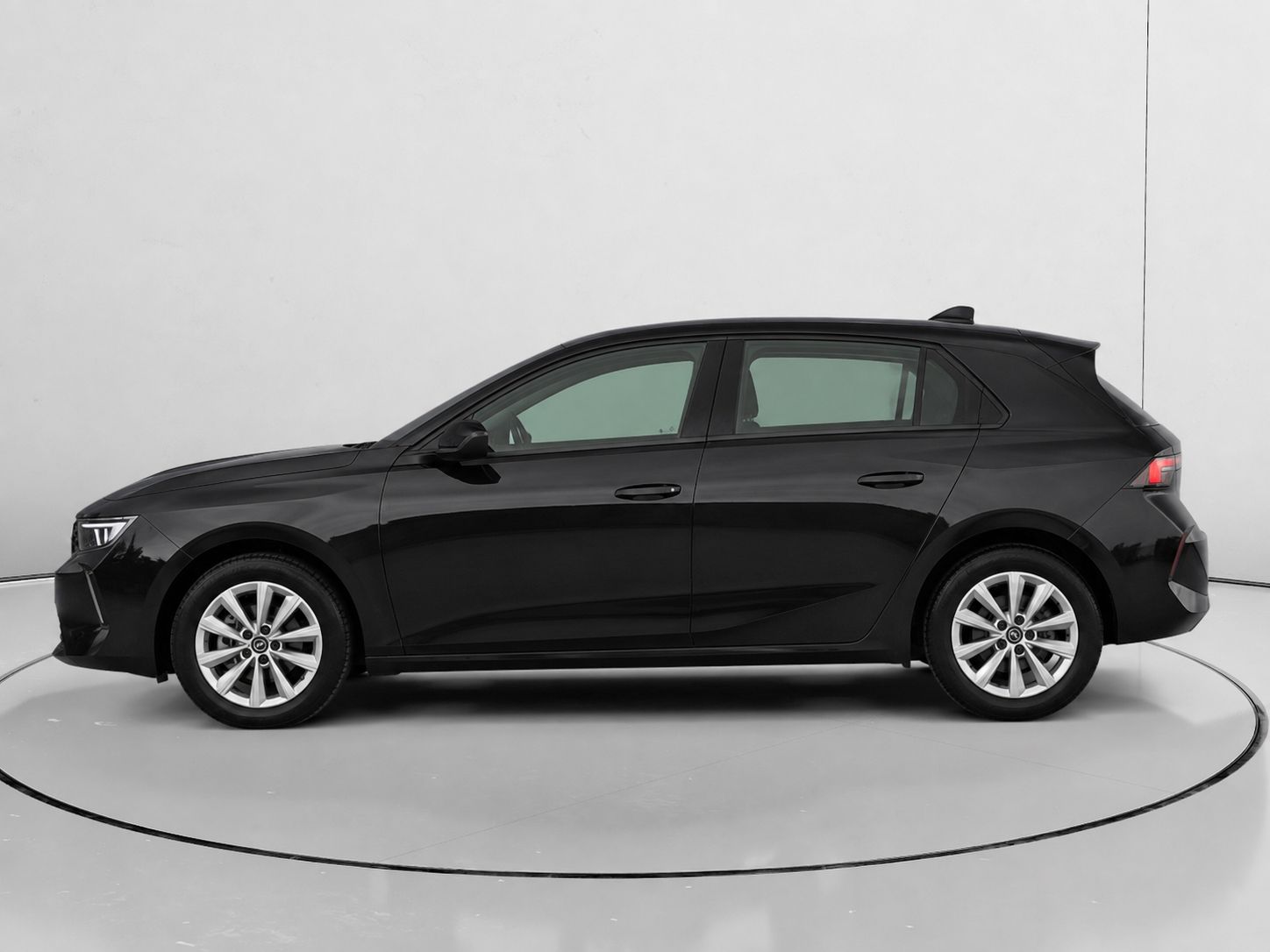 Opel Astra 1.2 Turbo XHT Edition - foto 6