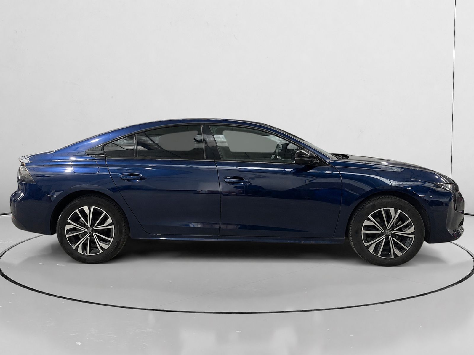 Peugeot 508 PureTech 130 Allure Pack EAT8 - foto 2