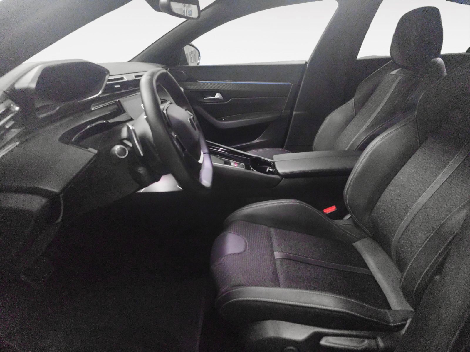 Peugeot 508 PureTech 130 Allure Pack EAT8 - foto 10