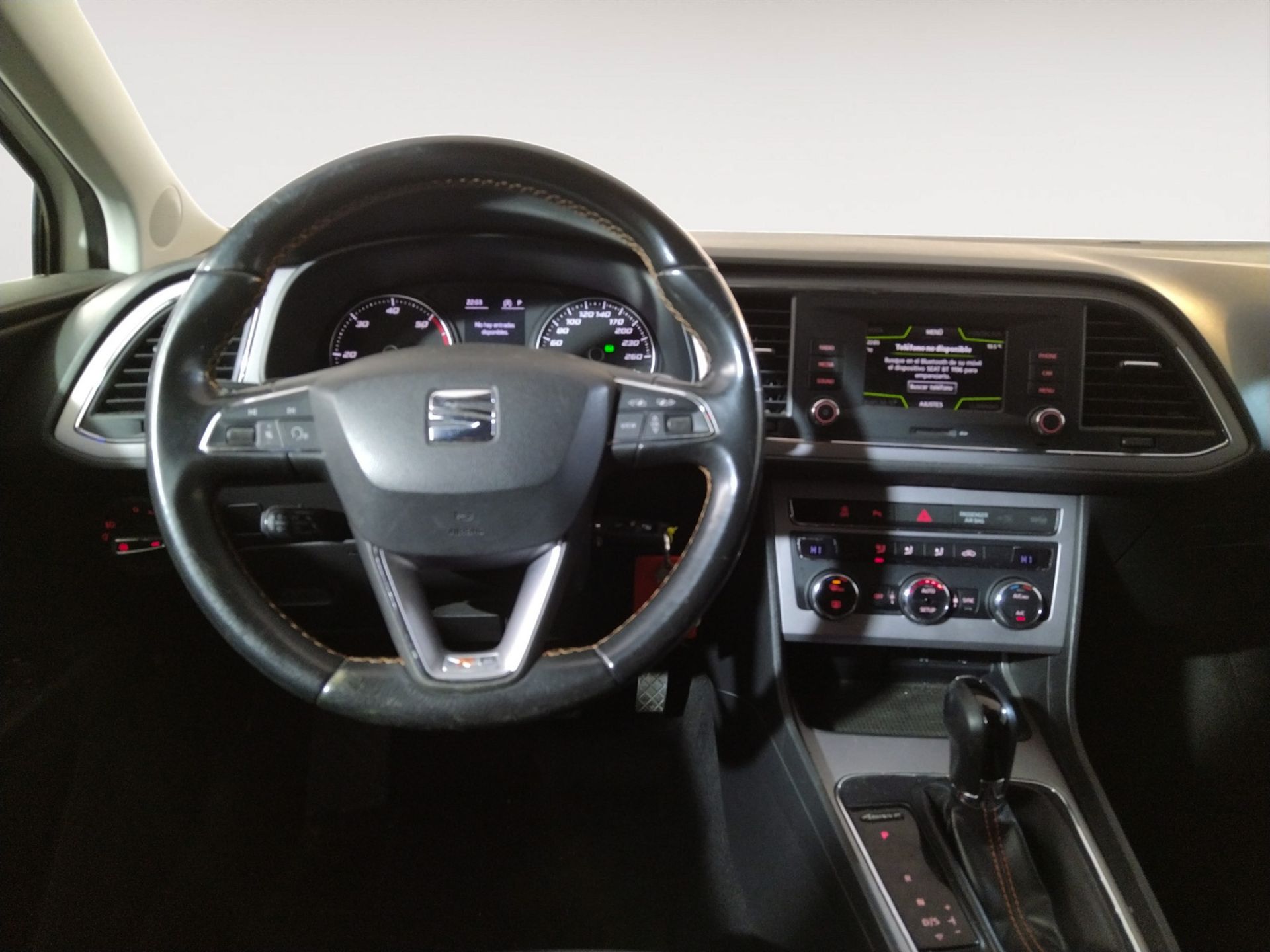 SEAT León 2.0 TDI X-perience 4Drive DSG - foto 7