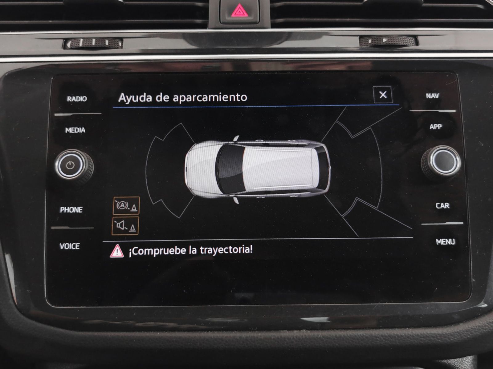 Volkswagen Tiguan Life 2.0 TDI DSG - foto 20