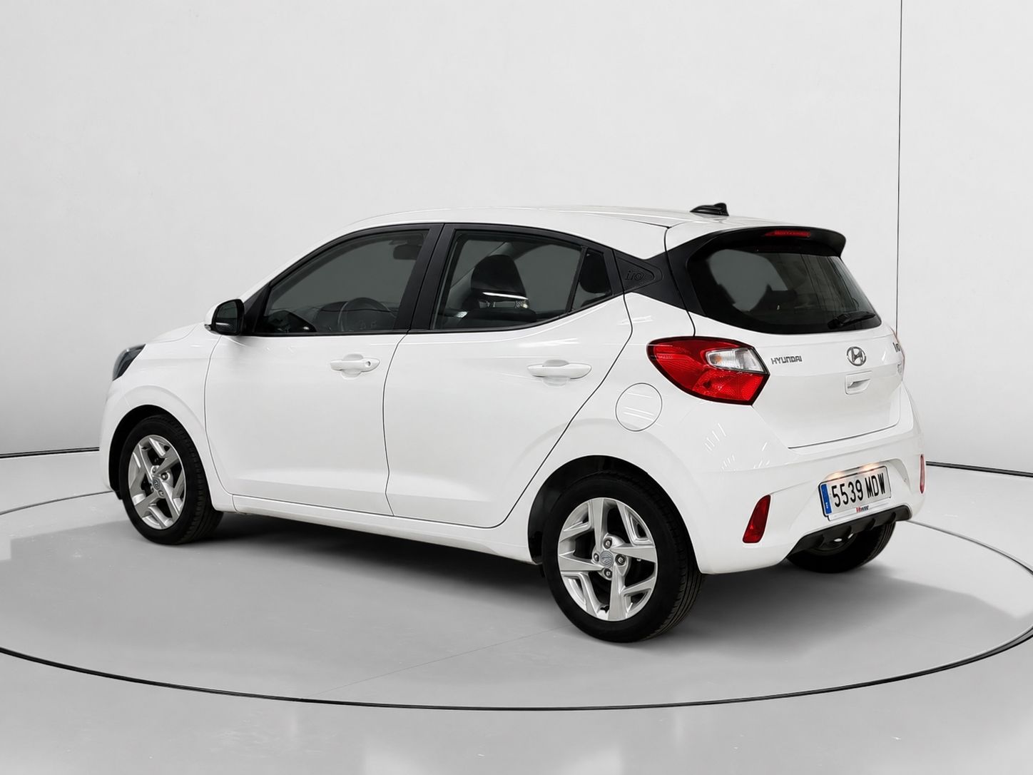 Hyundai i10 1.0 Klass - foto 5