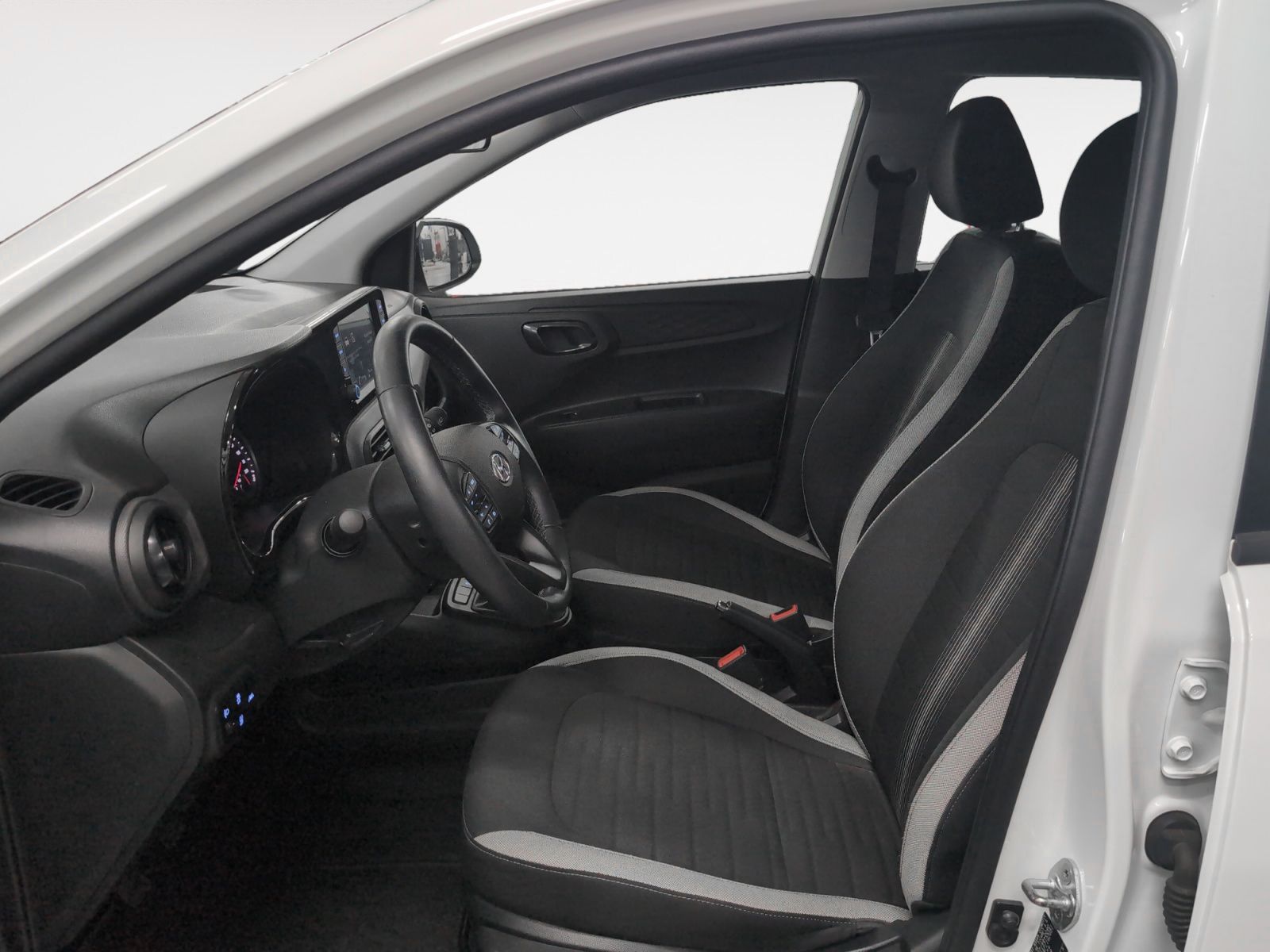 Hyundai i10 1.0 Klass - foto 10